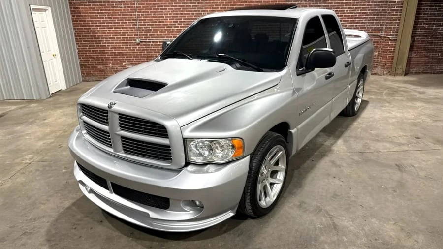 2005 Dodge Ram SRT-10 3rd Gen - Image 11 of 26