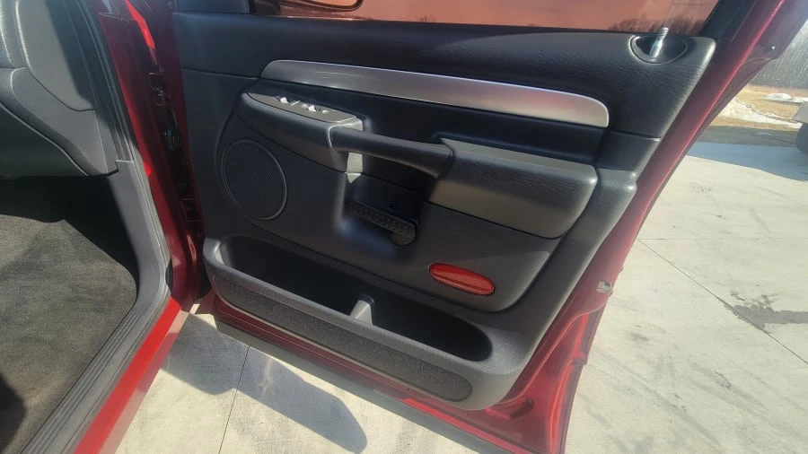 2005 Dodge Ram SRT-10 3rd Gen - Image 7 of 25