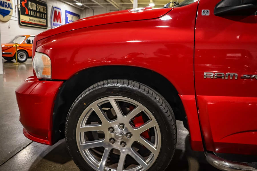 2005 Dodge Ram SRT-10 3rd Gen - Image 25 of 31