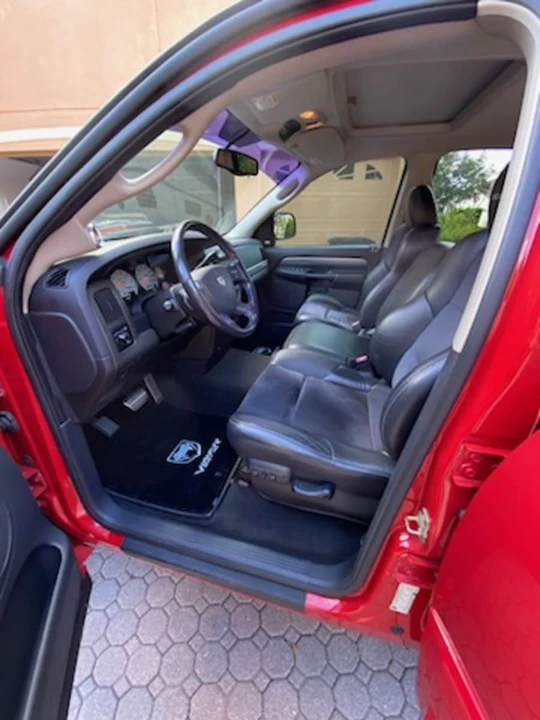 2005 Dodge Ram SRT-10 3rd Gen - Image 27 of 31