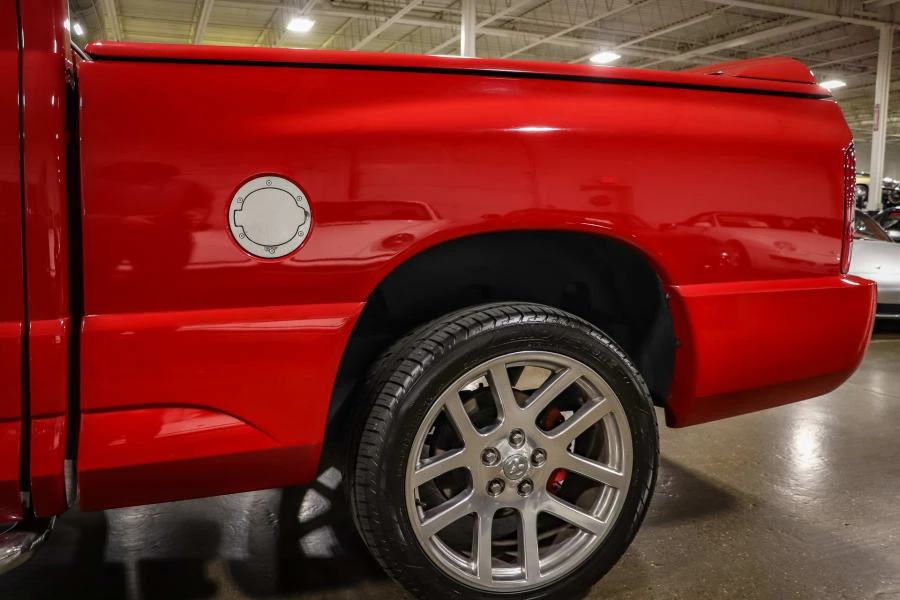 2005 Dodge Ram SRT-10 3rd Gen - Image 23 of 31