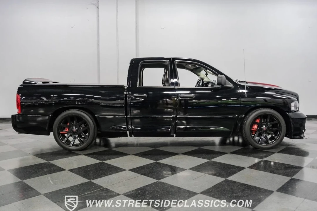 2005 Dodge Ram SRT-10 3rd Gen - Image 14 of 21