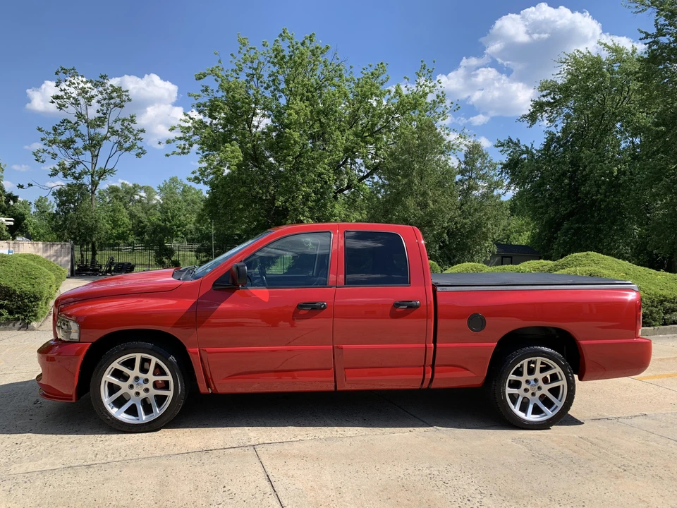2005 Dodge Ram SRT-10 3rd Gen - Image 14 of 31