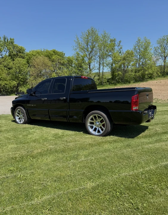 2005 Dodge Ram SRT-10 3rd Gen - Image 17 of 31