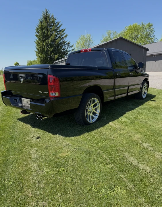 2005 Dodge Ram SRT-10 3rd Gen - Image 12 of 31