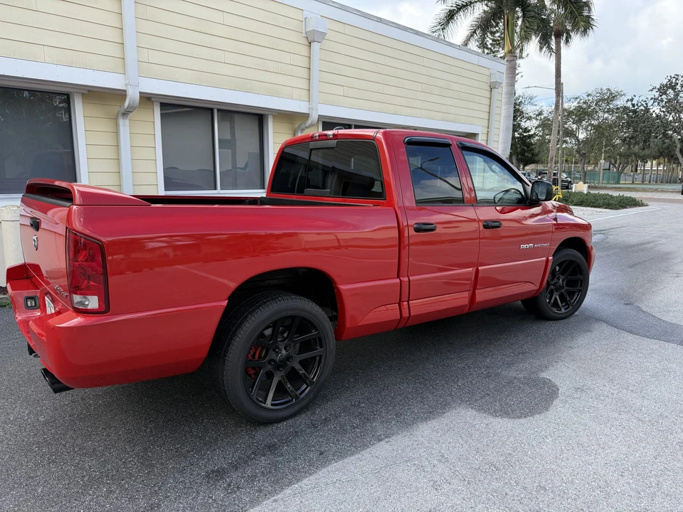 2005 Dodge Ram SRT-10 3rd Gen - Image 16 of 31