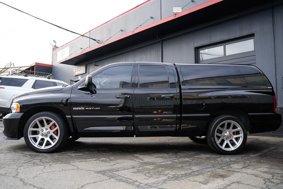 2005 Dodge Ram SRT-10 3rd Gen - Image 21 of 31
