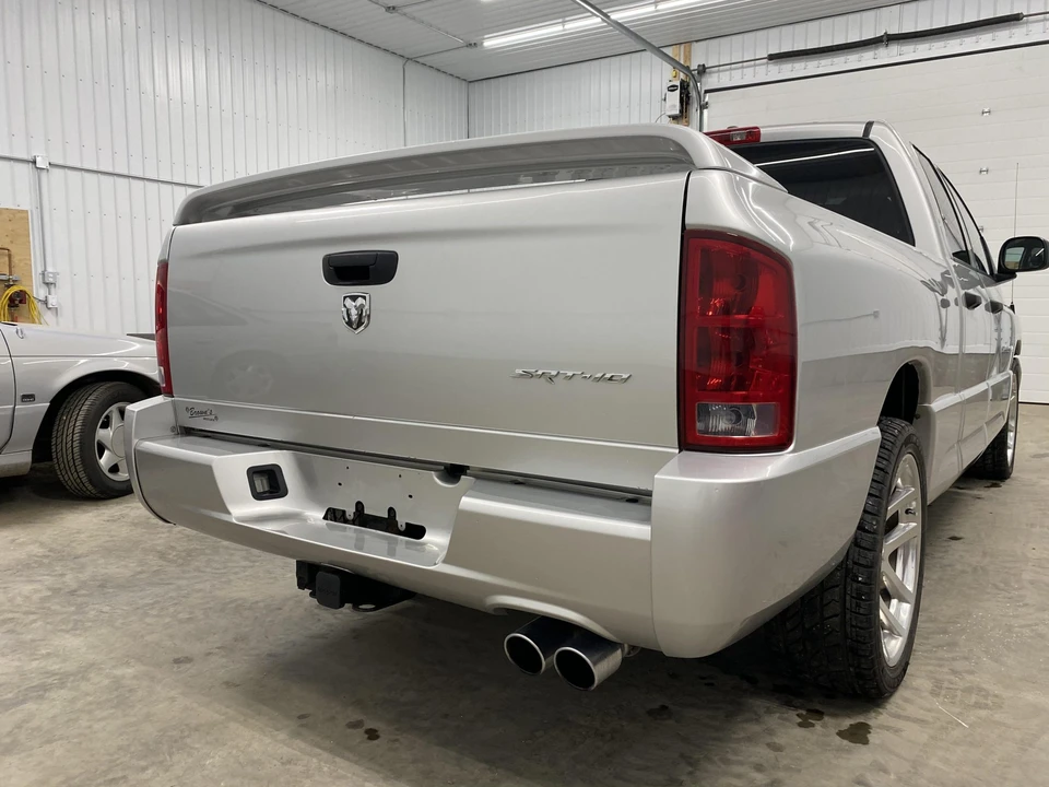 2005 Dodge Ram SRT-10 3rd Gen - Image 21 of 31