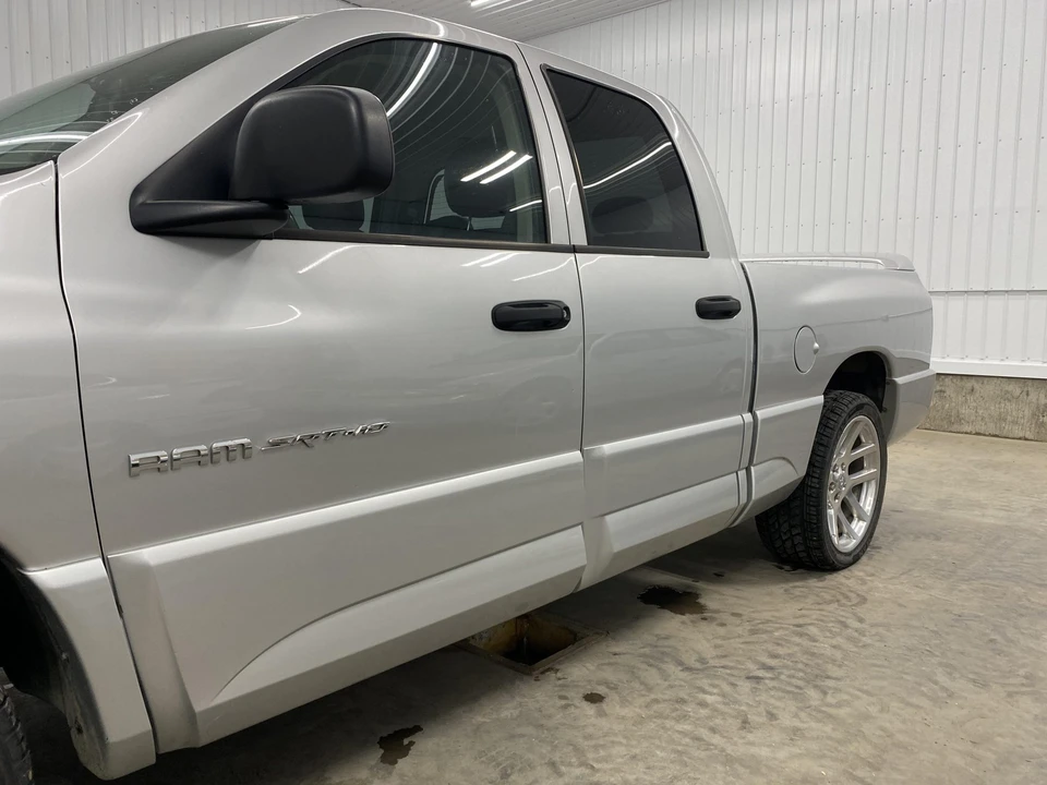2005 Dodge Ram SRT-10 3rd Gen - Image 11 of 31
