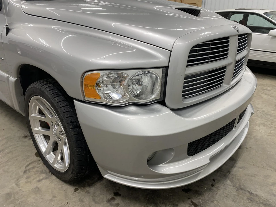 2005 Dodge Ram SRT-10 3rd Gen - Image 14 of 31