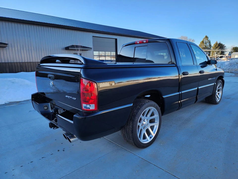 2005 Dodge Ram SRT-10 3rd Gen - Image 5 of 31