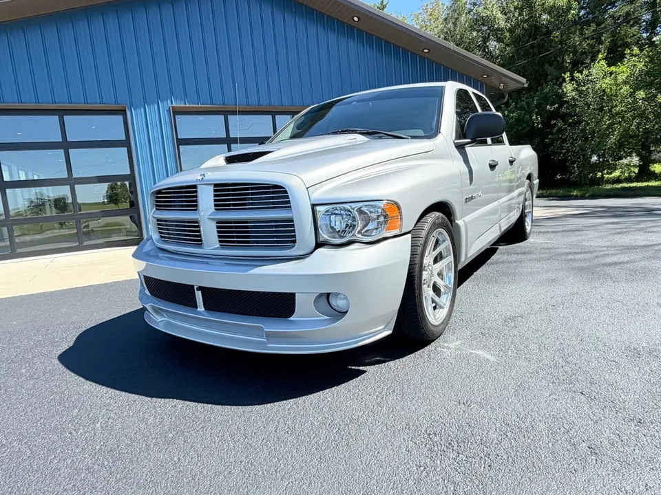 2005 Dodge Ram SRT-10 3rd Gen - Image 5 of 31