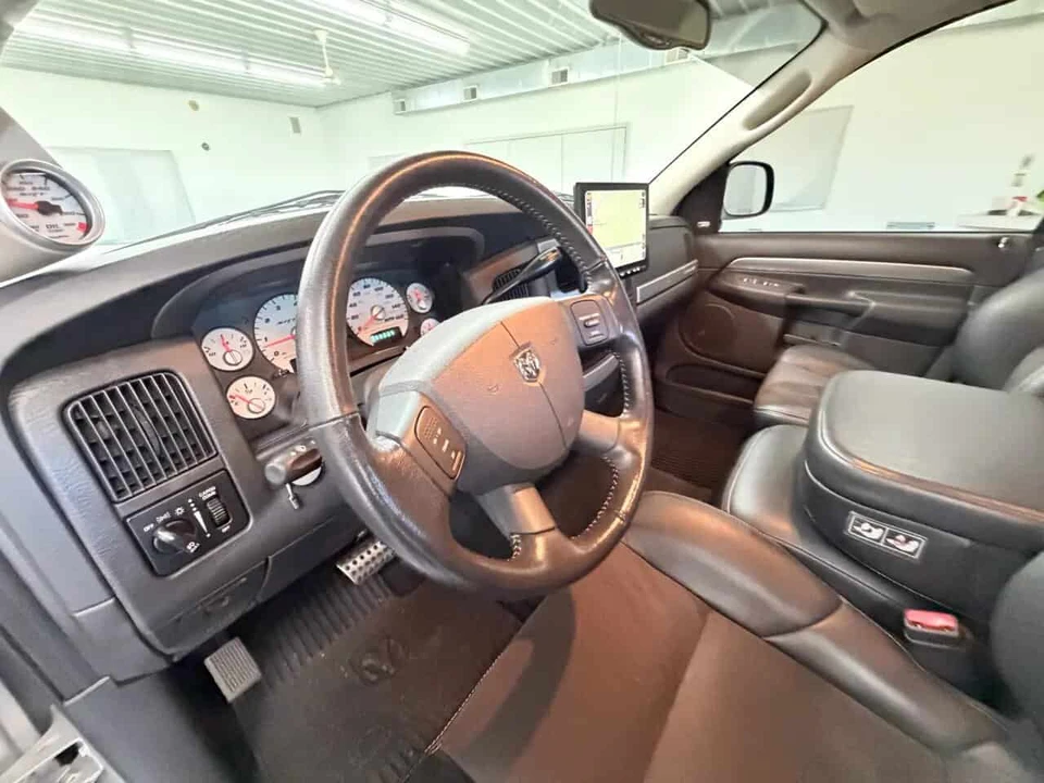 2005 Dodge Ram SRT-10 3rd Gen - Image 19 of 31