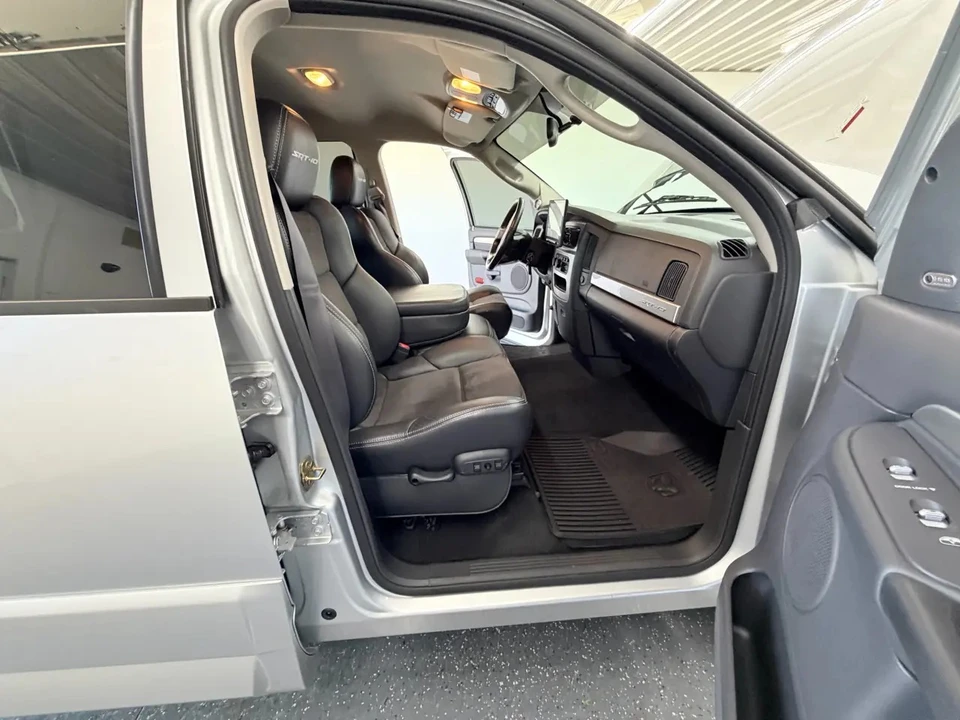 2005 Dodge Ram SRT-10 3rd Gen - Image 30 of 31