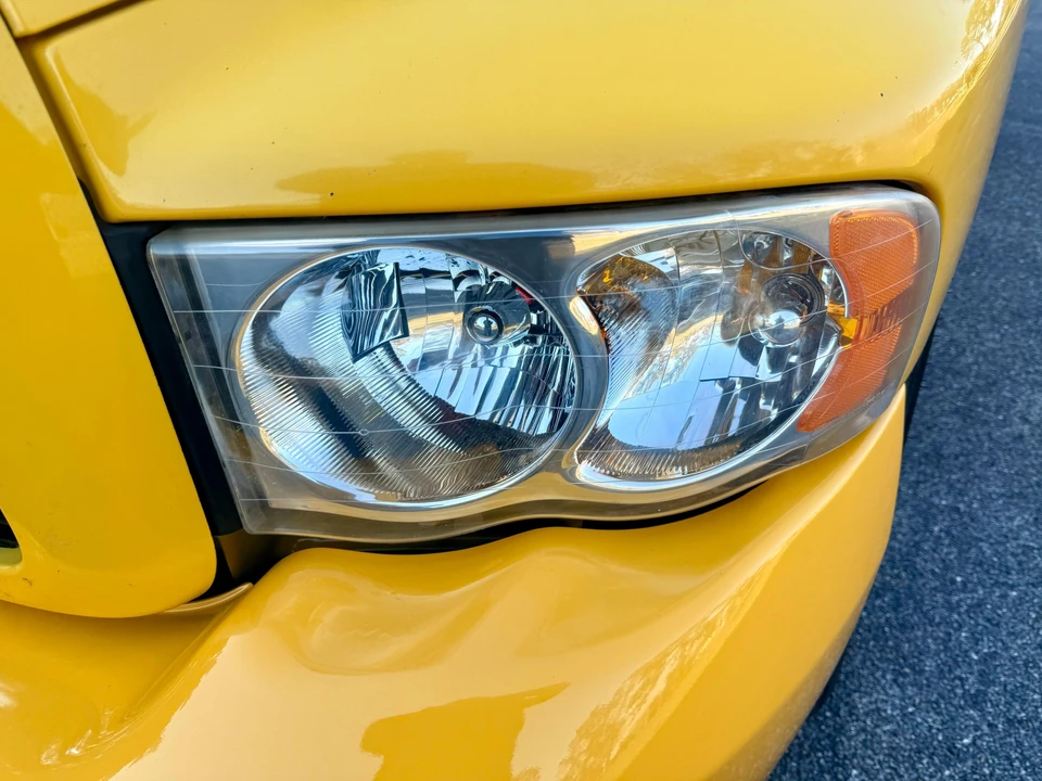 2005 Dodge Ram SRT-10 3rd Gen - Image 23 of 31