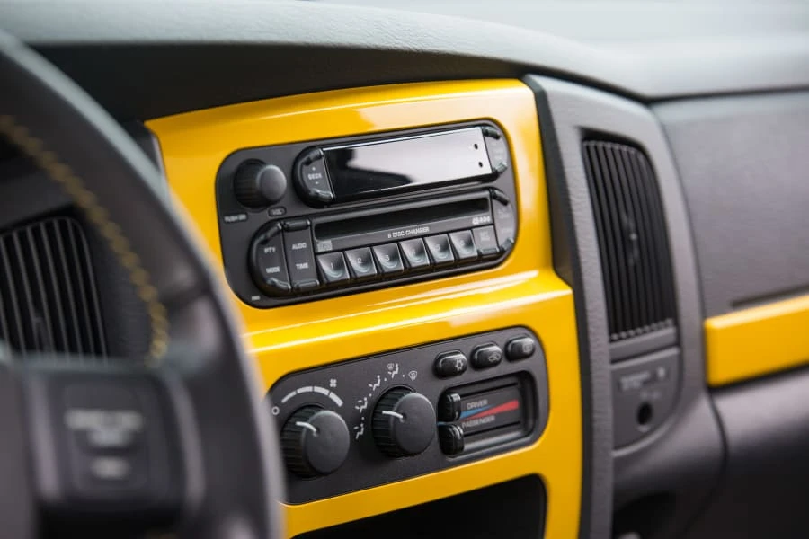 2005 Dodge Ram SRT-10 3rd Gen - Image 28 of 31