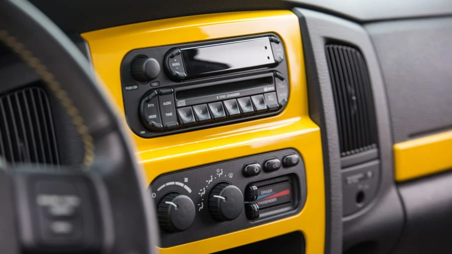 2005 Dodge Ram SRT-10 3rd Gen - Image 17 of 20
