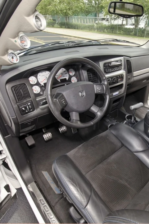 2005 Dodge Ram SRT-10 3rd Gen - Image 4 of 12