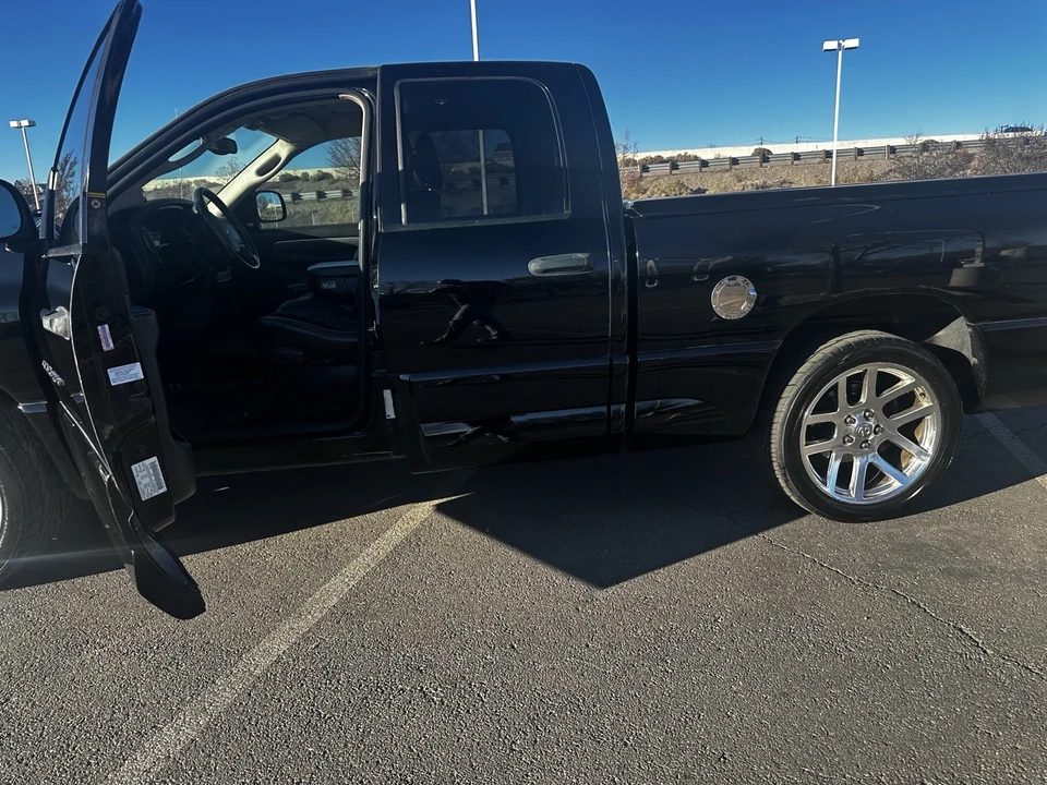 2005 Dodge Ram SRT-10 3rd Gen - Image 10 of 21