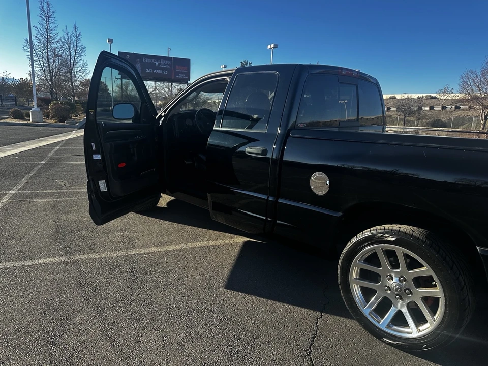 2005 Dodge Ram SRT-10 3rd Gen - Image 14 of 21