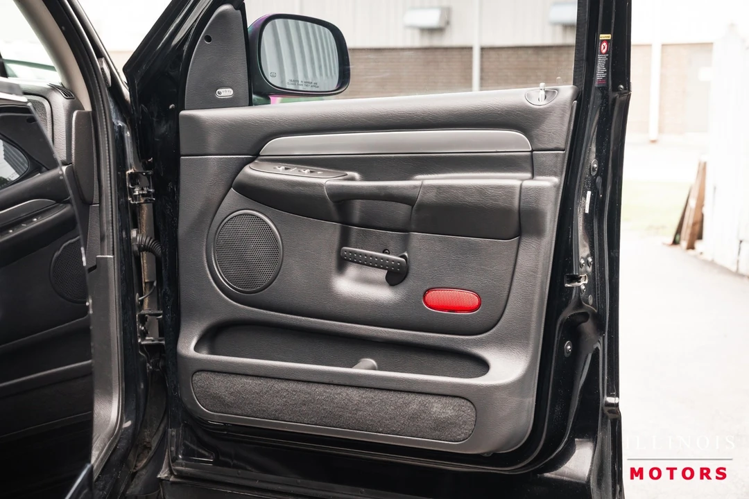 2005 Dodge Ram SRT-10 3rd Gen - Image 25 of 31