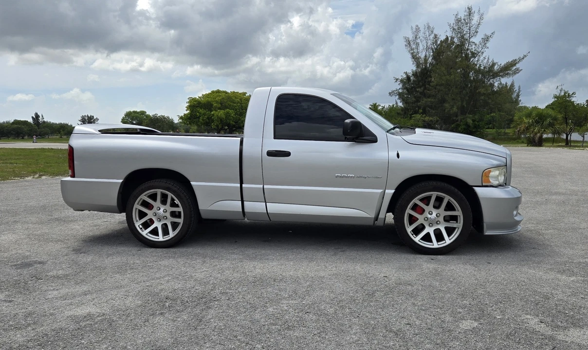 2005 Dodge Ram SRT-10 3rd Gen - Image 4 of 23