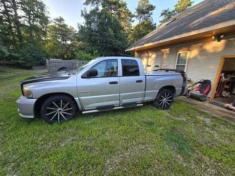 2005 Dodge Ram SRT10
