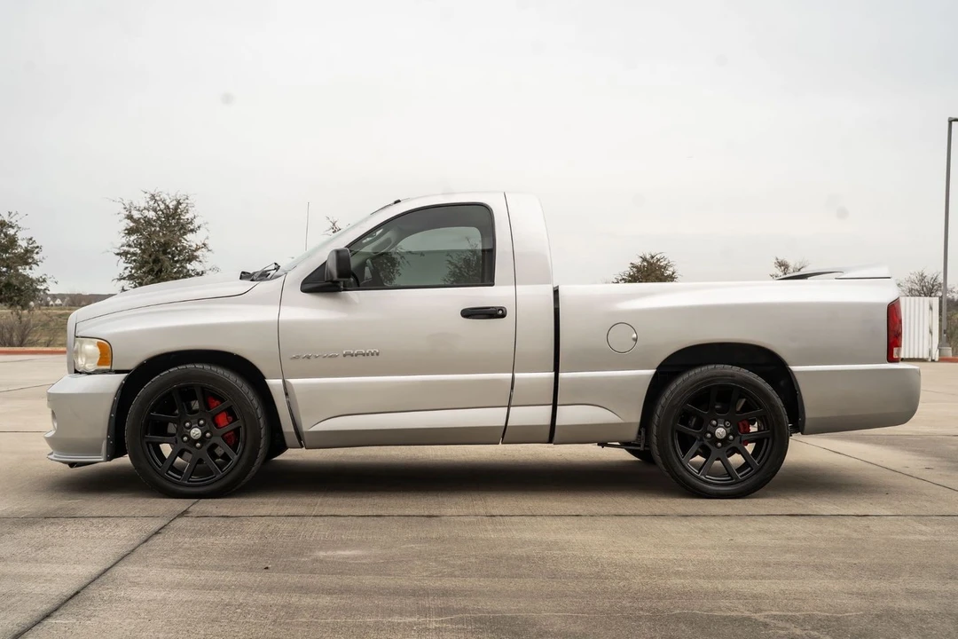 2005 Dodge Ram SRT-10 3rd Gen - Image 5 of 31