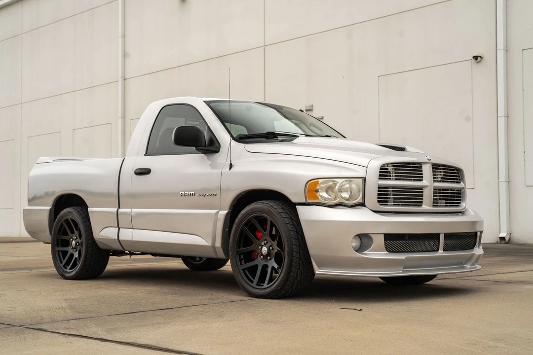 2005 Dodge Ram SRT-10 3rd Gen - Image 9 of 31