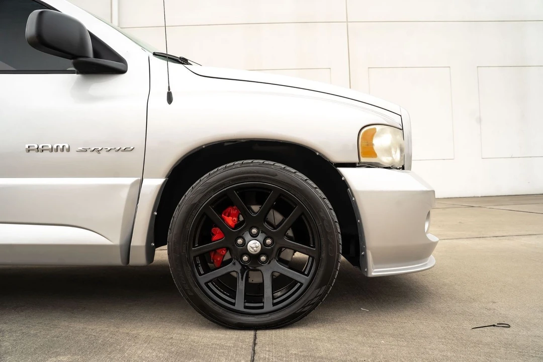 2005 Dodge Ram SRT-10 3rd Gen - Image 16 of 31