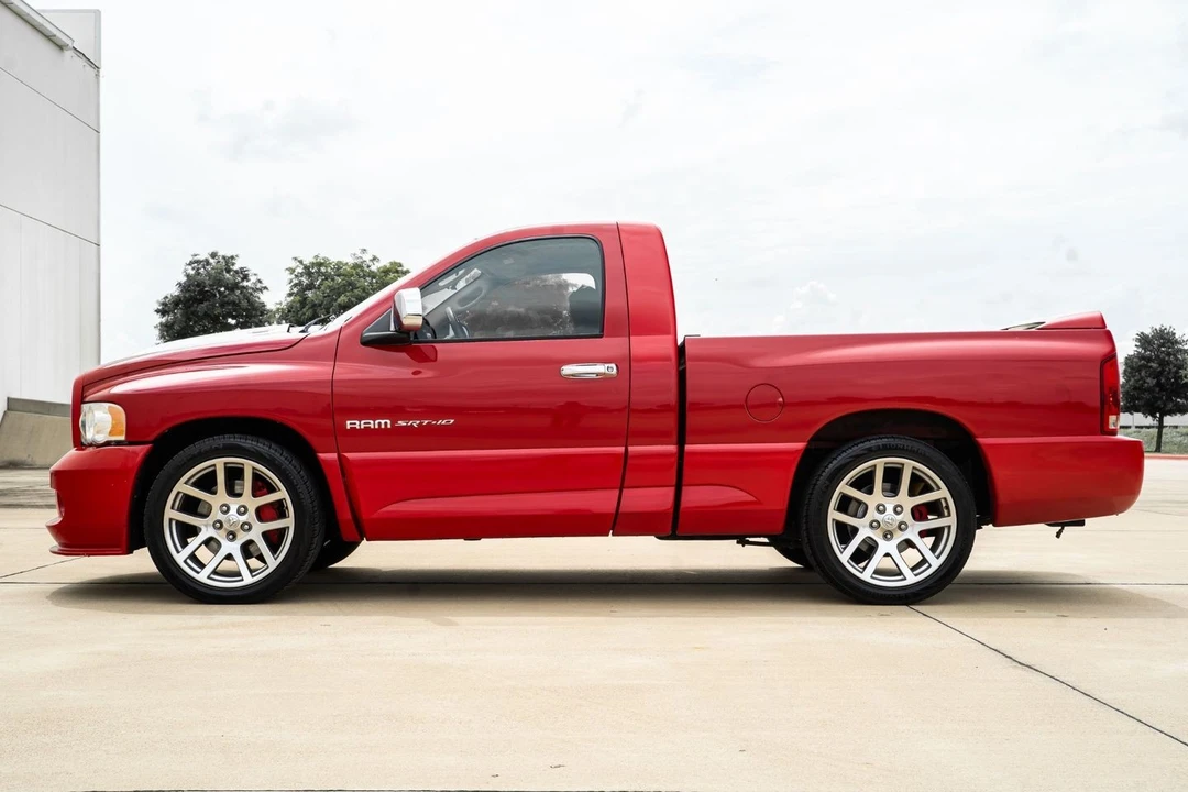 2005 Dodge Ram SRT-10 3rd Gen - Image 7 of 31