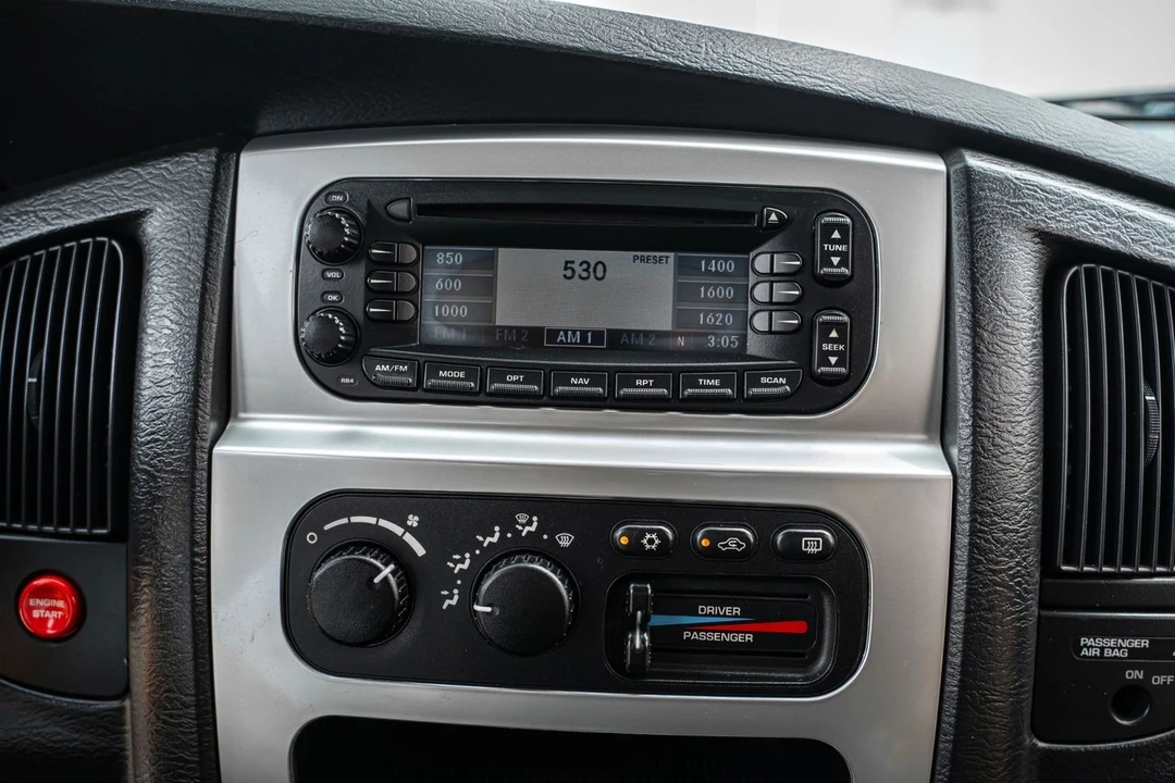 2005 Dodge Ram SRT-10 3rd Gen - Image 29 of 31