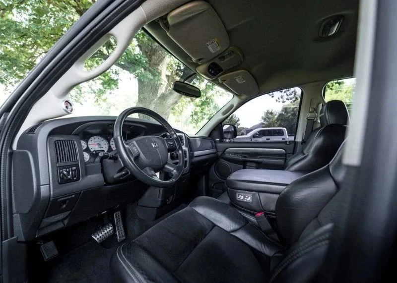 2005 Dodge Ram SRT-10 3rd Gen - Image 10 of 12