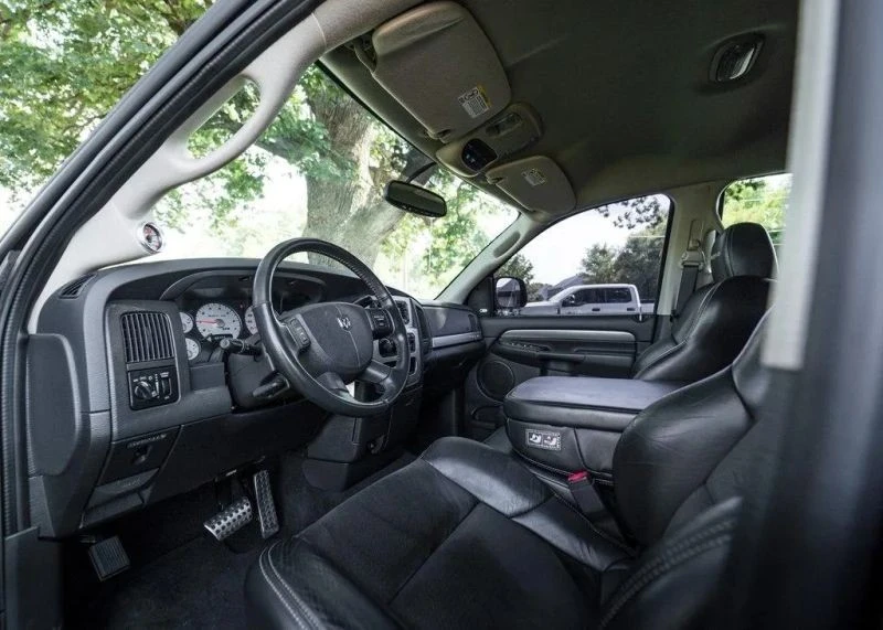 2005 Dodge Ram SRT-10 3rd Gen - Image 10 of 12