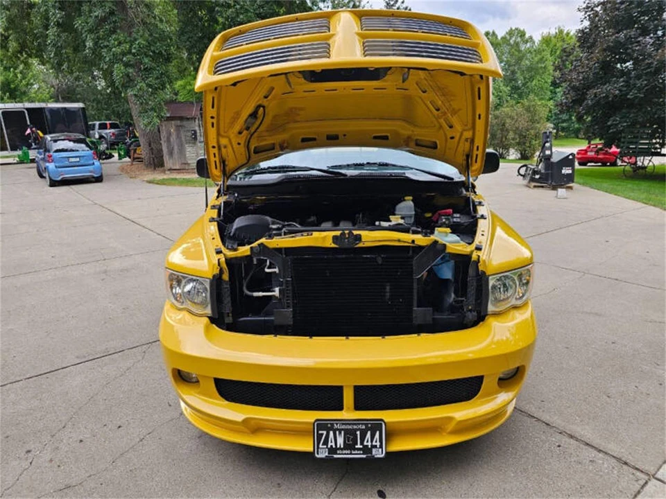 2005 Dodge Viper 3rd Gen - Image 9 of 31