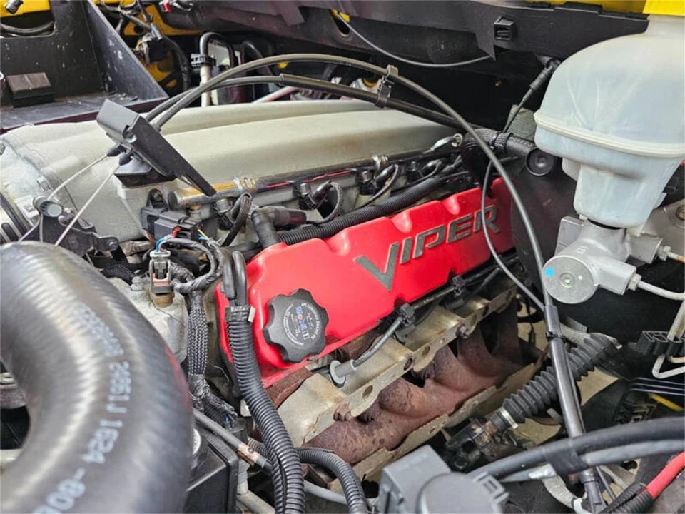 2005 Dodge Viper 3rd Gen - Image 14 of 31
