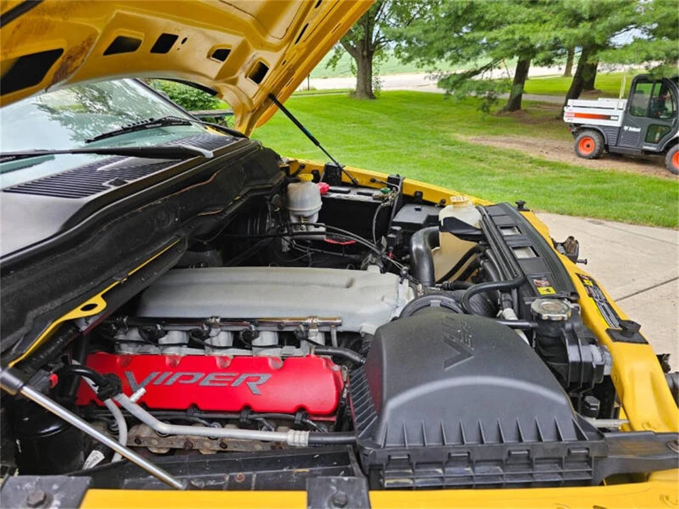 2005 Dodge Viper 3rd Gen - Image 17 of 31