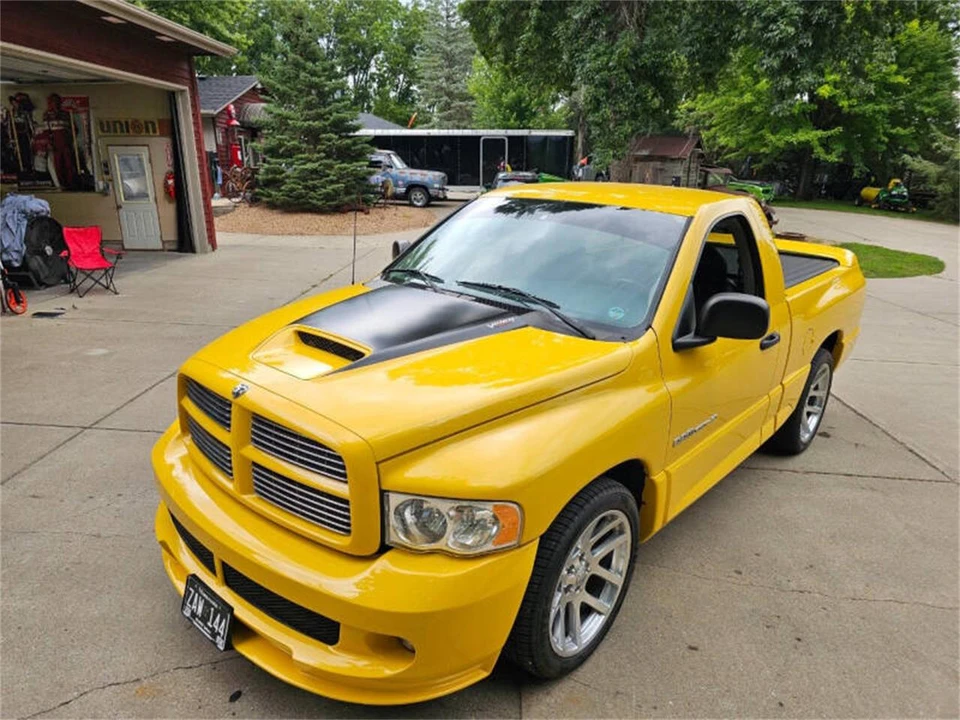 2005 Dodge Viper 3rd Gen - Image 18 of 31