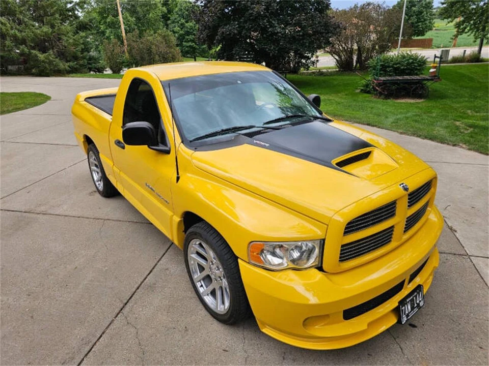 2005 Dodge Viper 3rd Gen - Image 21 of 31