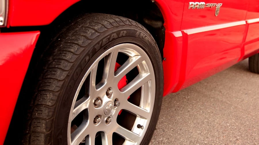 2005 Dodge Ram SRT-10 3rd Gen - Image 6 of 10