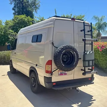 2005 Dodge Sprinter 2500 High Roof 144" WB Van 3D