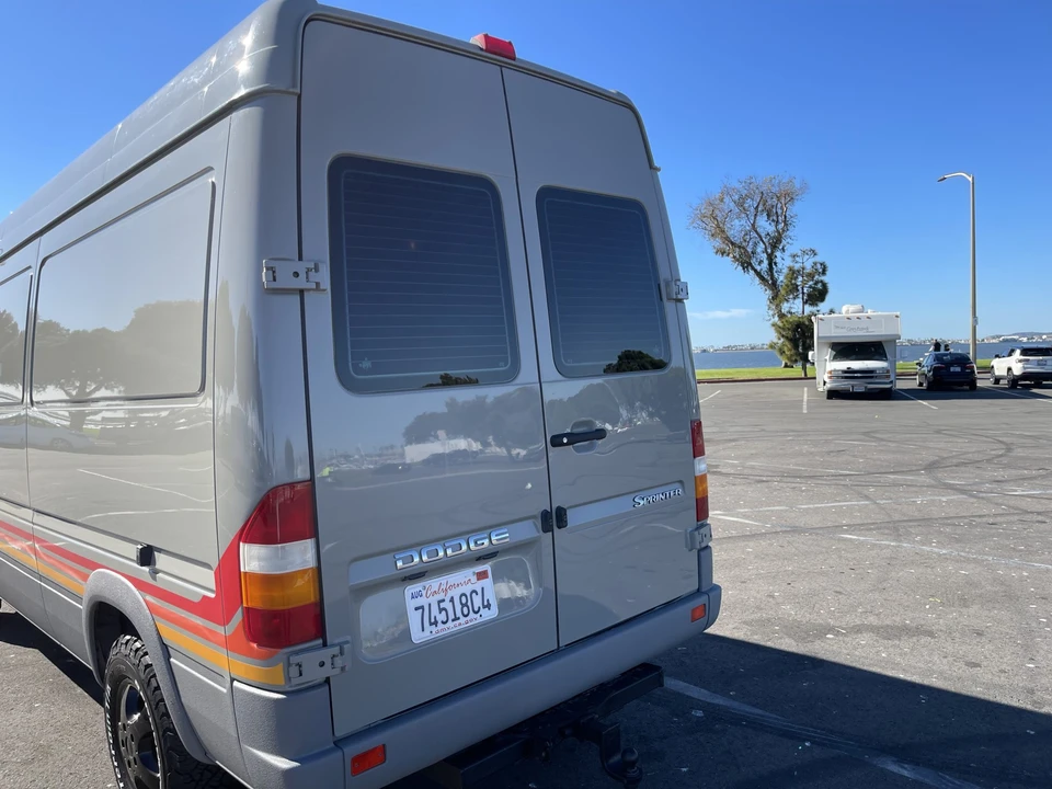 2005 Mercedes-Benz T1N Sprinter - Image 24 of 31