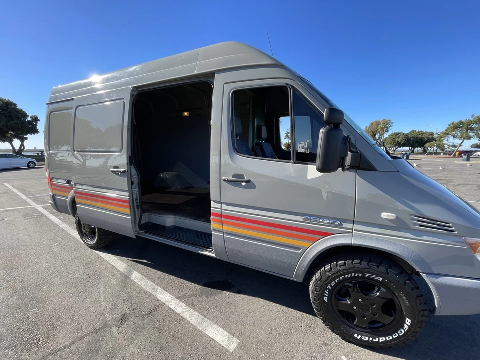 2005 Mercedes-Benz T1N Sprinter - Image 6 of 31