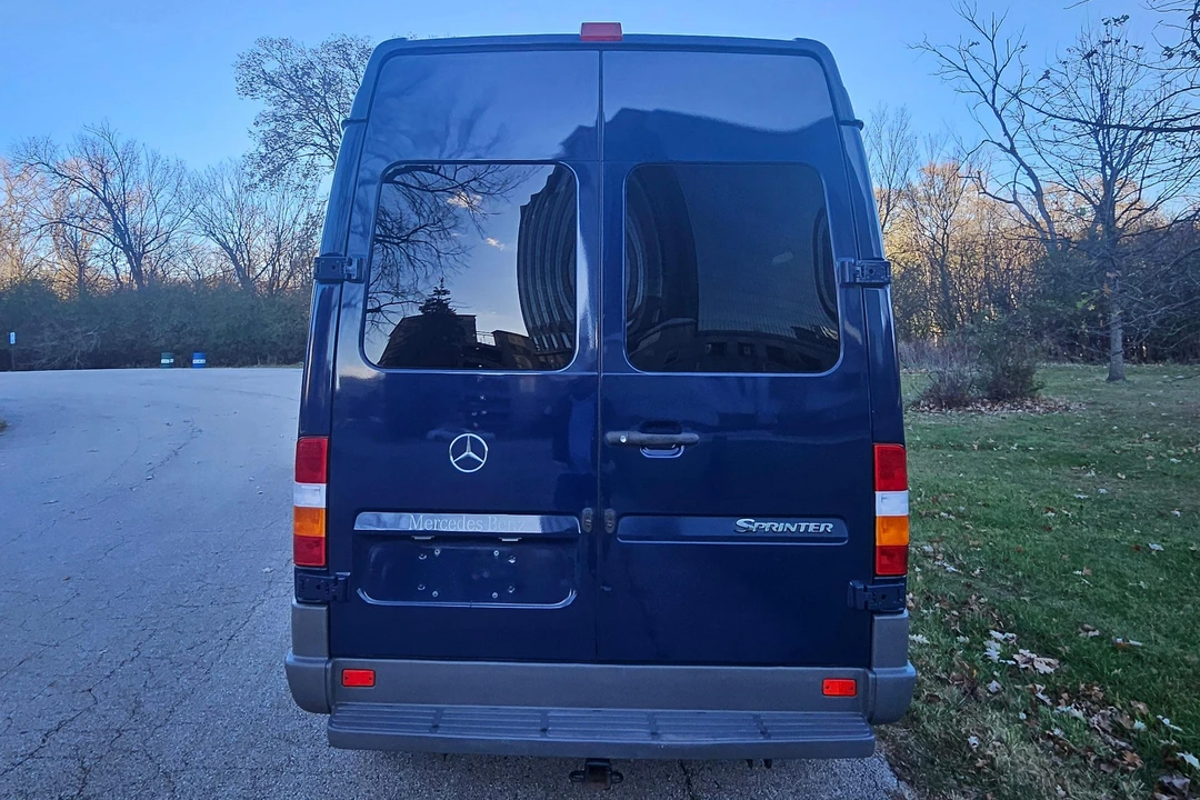 2005 Mercedes-Benz T1N Sprinter - Image 5 of 24