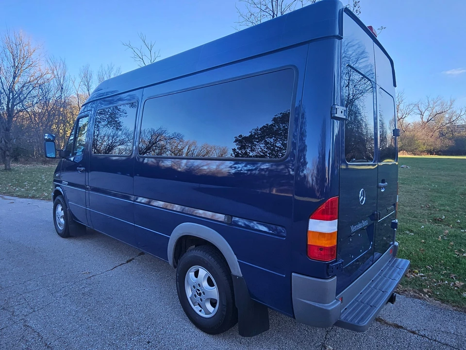2005 Mercedes-Benz T1N Sprinter - Image 7 of 24