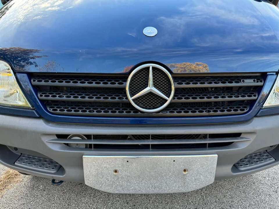 2005 Mercedes-Benz T1N Sprinter - Image 16 of 24