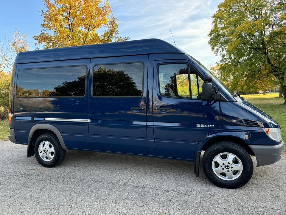 2005 Mercedes-Benz T1N Sprinter - Image 11 of 24