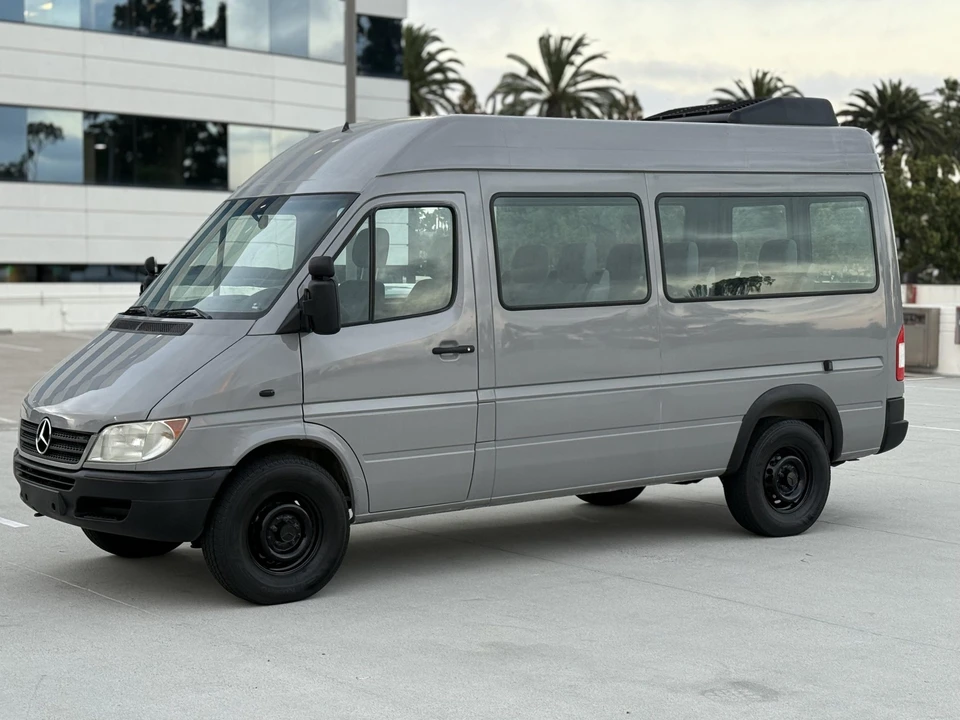 2005 Mercedes-Benz T1N Sprinter - Image 8 of 31
