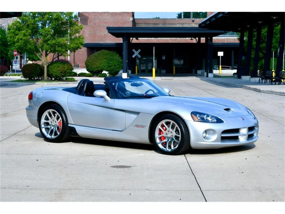 2005 Dodge Viper 3rd Gen - Image 21 of 31