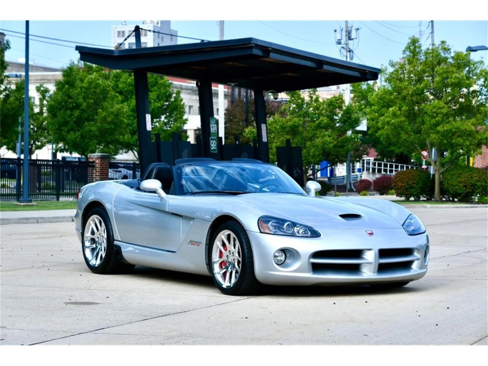 2005 Dodge Viper 3rd Gen - Image 22 of 31